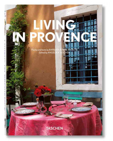 Livre Living In Provence...
